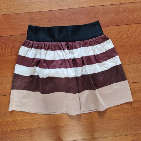 Rock von Zara Gr. XS