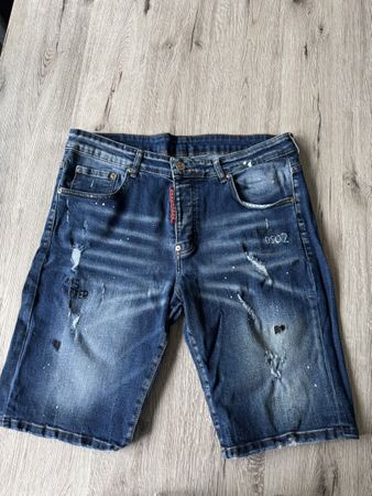 Kurze Hosen