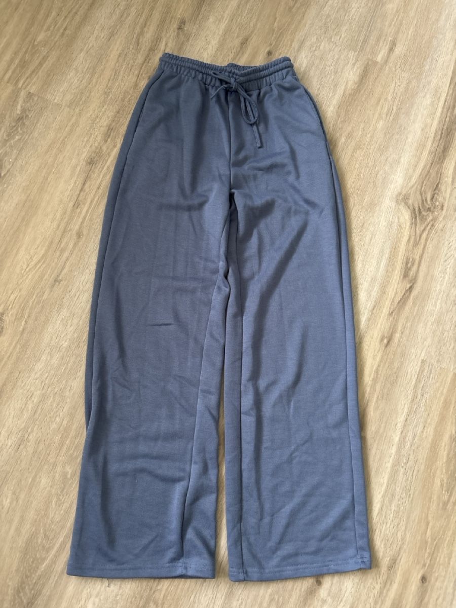 Shein Hosen: Shein Pantalon large taille XS – Gebraucht aus Delémont von Ma_LoU.01