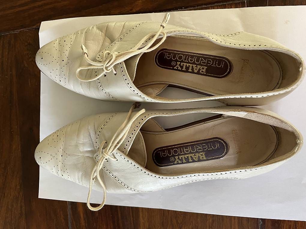 Damenschuhe: Original Bally Schuhe, alles Leder – Gebraucht aus Gelterkinden von hel_j2b6 2