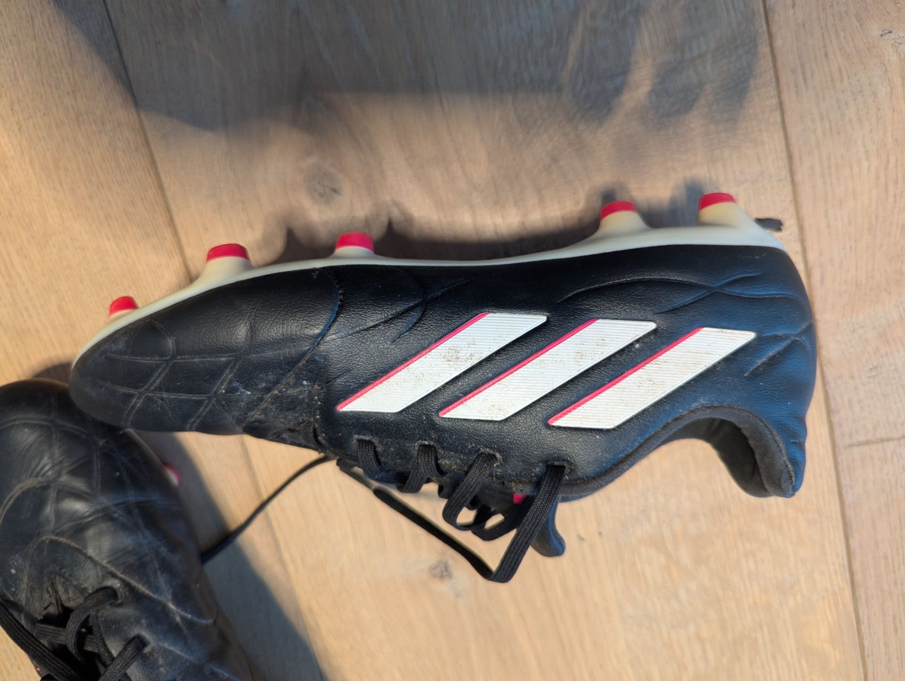 Adidas Scarpe per ragazze: Fussballschuhe Mädchen 41 – Usato da Root venduto da Pfroeschli 3