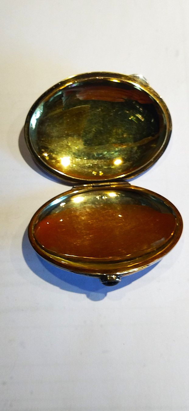 Tutte le decorazioni: Antike Pillendose Silber, Gold – Usato da Zürich venduto da Top-Deal-Schweiz 3