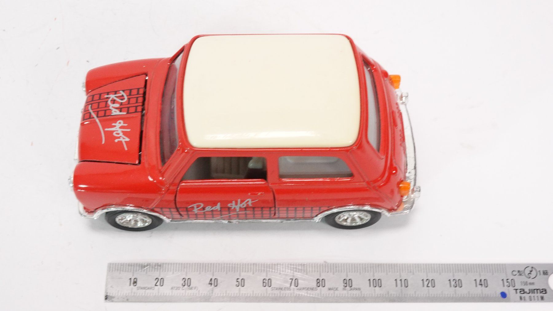 Bburago Modellini d'auto: e30 China 1:24?? Mini Red Hot – Usato da Thun venduto da evinka_gmbh 7
