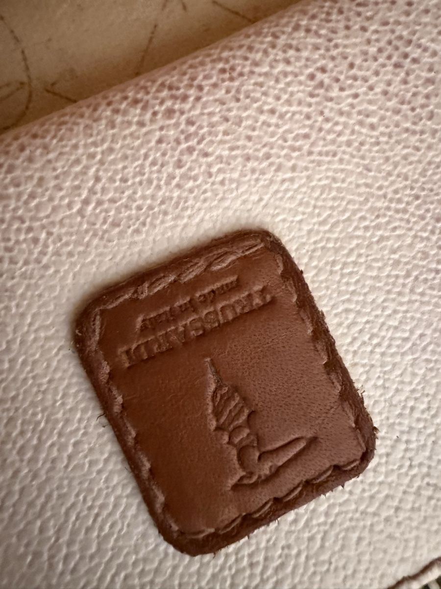 Trussardi Borse da donna: SUPER "TRUSSARDI" TASCHE WEISS, PREISWERT*** – Usato da Zürich venduto da Ceca52 5