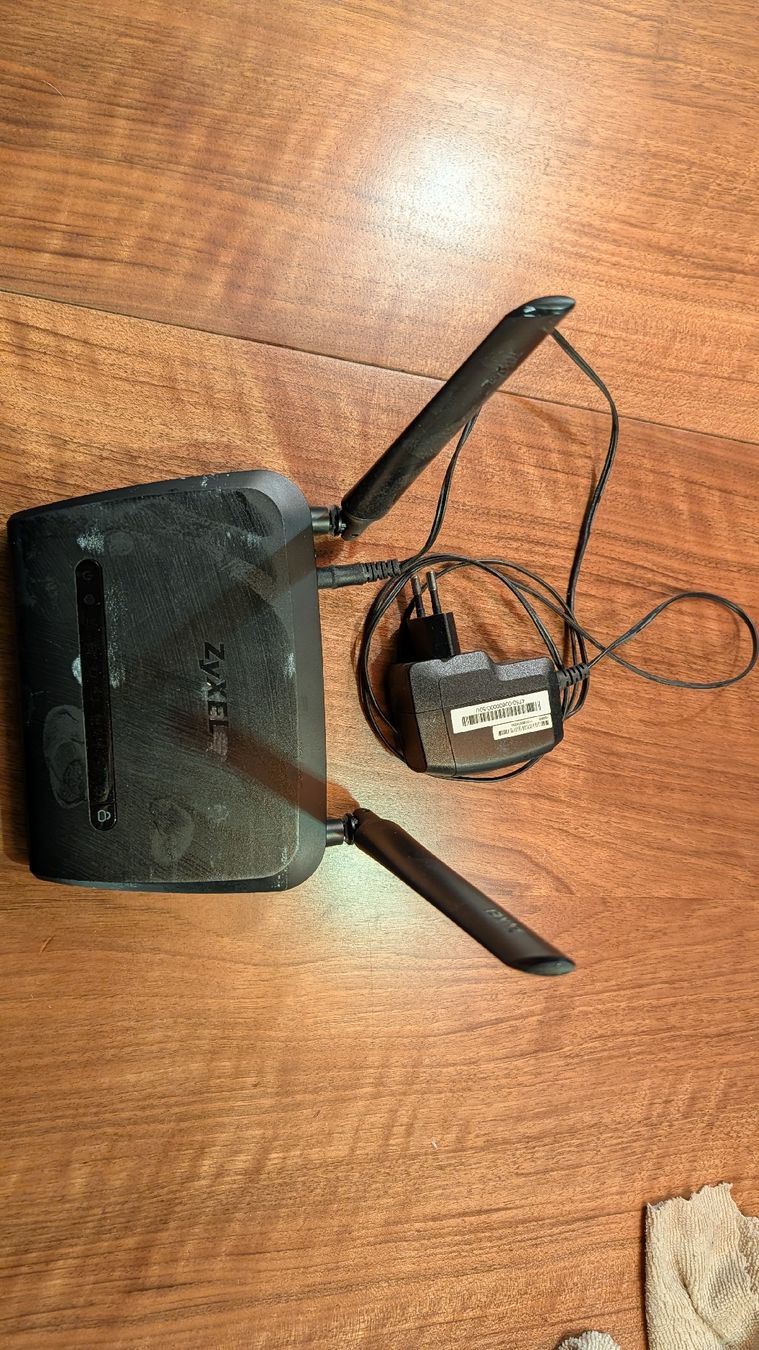 Zyxel Router NBG6515: auch als Repeater oder AP nutzbar. (Gebraucht) in ...