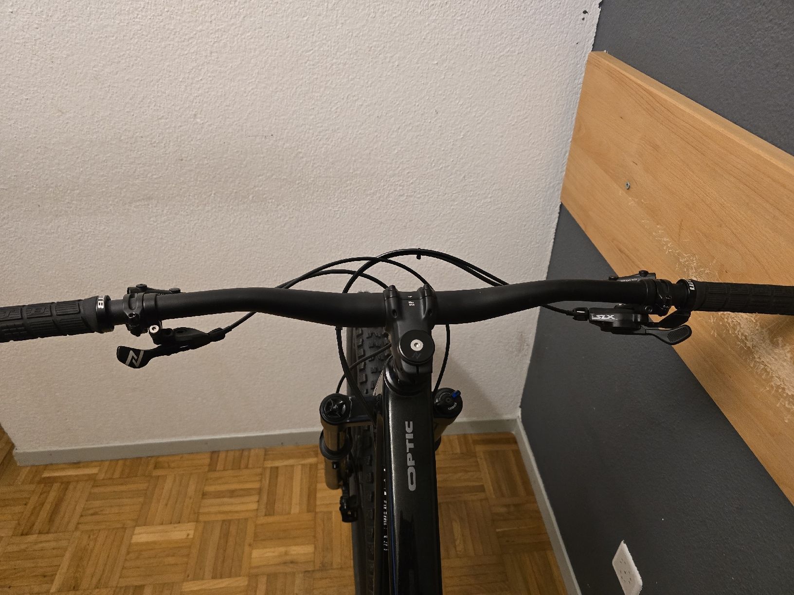 Norco Biciclette: Norco Optic C3 MTB-Fully Carbon – Nuovo (secondo la descrizione) da Kägiswil venduto da Qendro95 3