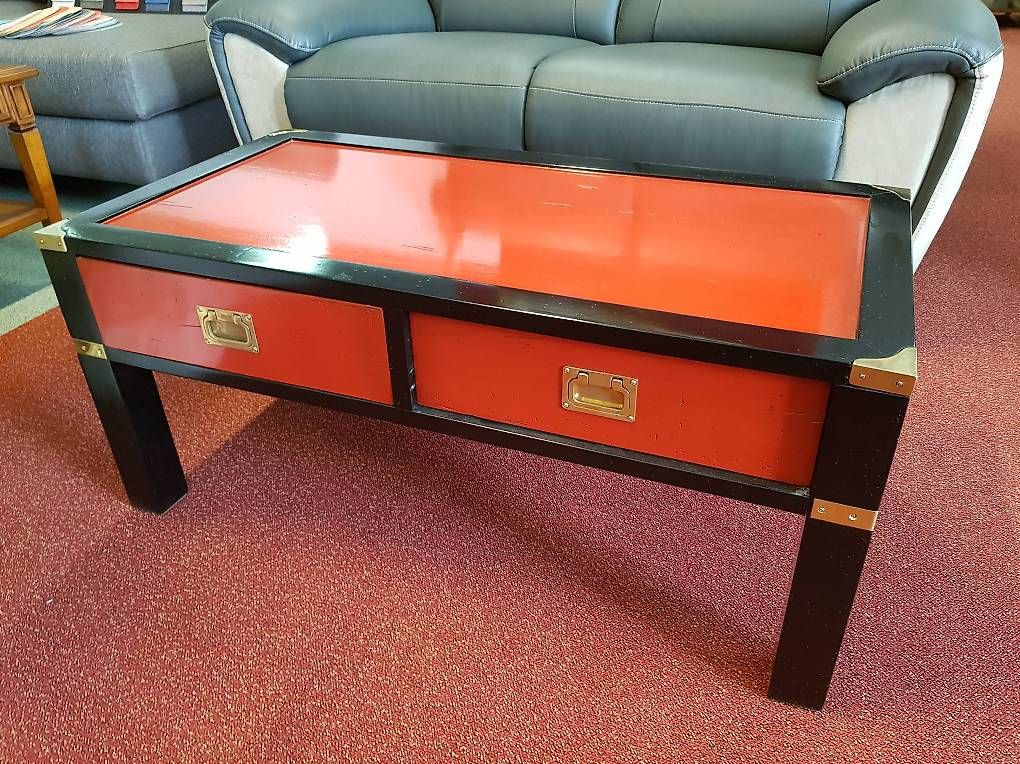 Tavoli: Table basse en bois massif. Deux tiroirs – Nuovo e nell'imballaggio originale da Lausanne venduto da casa56 3