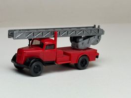 GB3- Wiking Opel Blitz Feuerwehr Leiterwagen