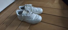 weisse Reebok Sneaker, Grösse 40.5 - Zeitlos