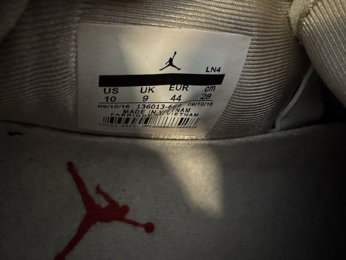 Jordan Scarpe da uomo: Jordan 4 Retro, taille 44 – Usato da Brügg BE venduto da Goob 8
