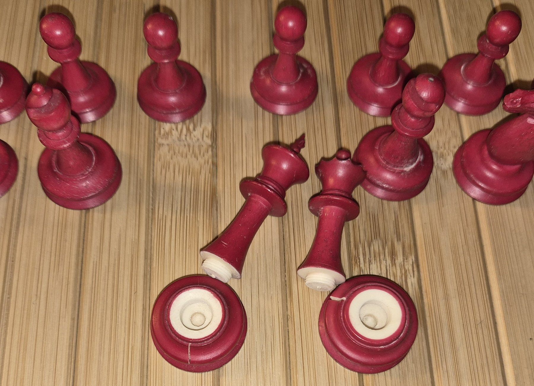 Giochi: Antike Schachfiguren in dekorativer Box – Usato da Basel venduto da Kurioses 3
