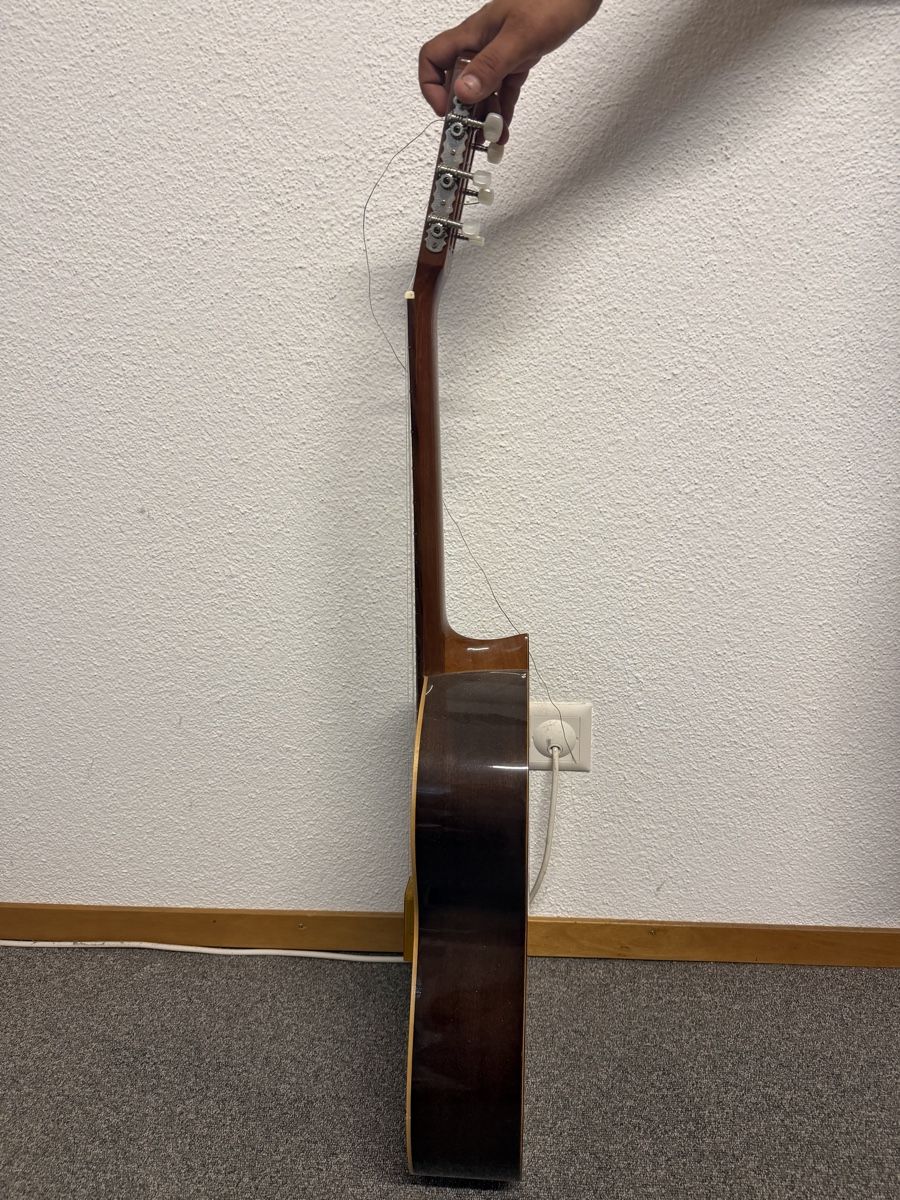 Musikinstrumente: Gitarre – Gebraucht aus Romanshorn von Honeyloops-1993 1
