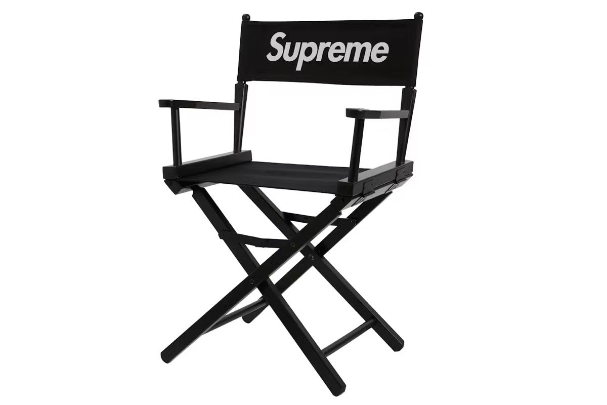 Stühle: Supreme Director’s Chair Black – Neu (gemäss Beschreibung) aus Chêne-Bougeries von CollectorGVA