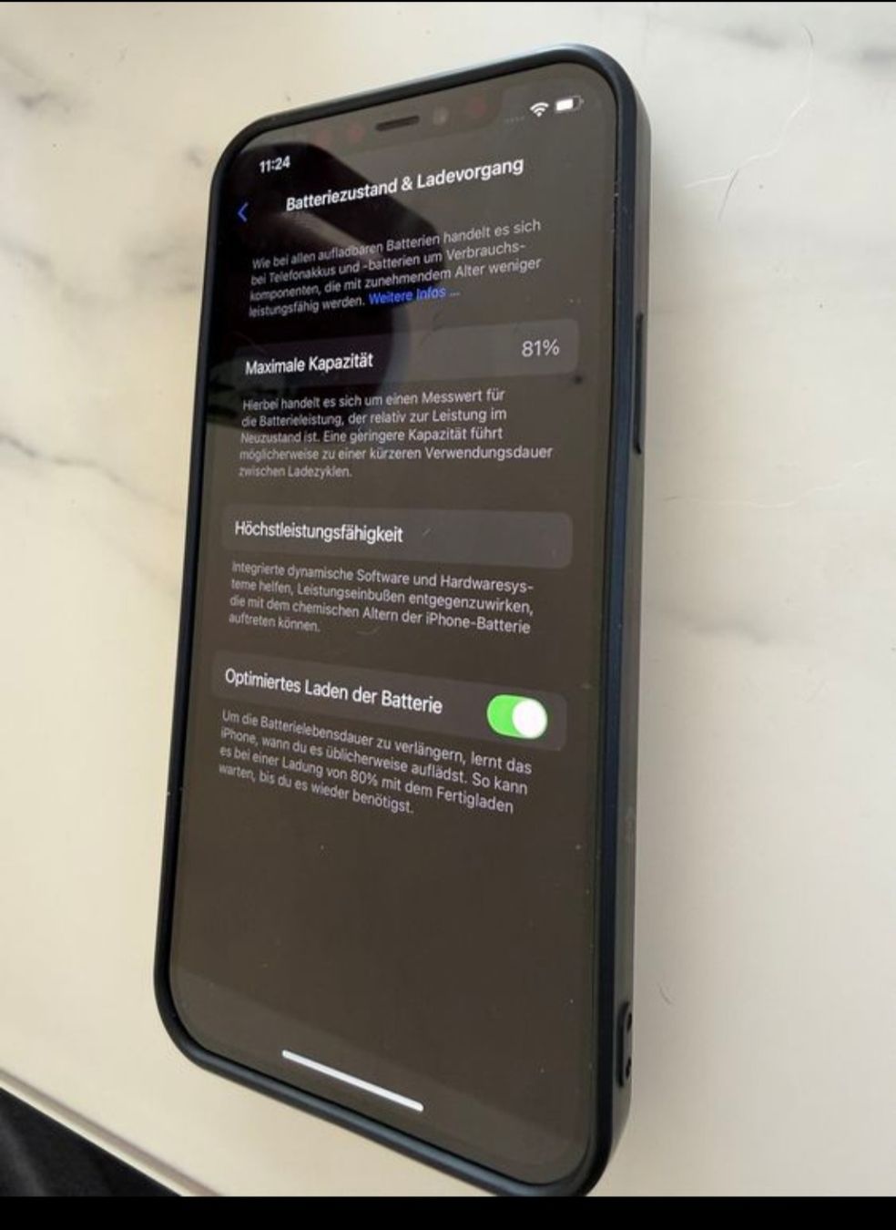 Apple Portables: Apple iPhone 12 Pro Max Graphit 256 GB guter Zustand – D'occasion à Luzern par M.Ai 5