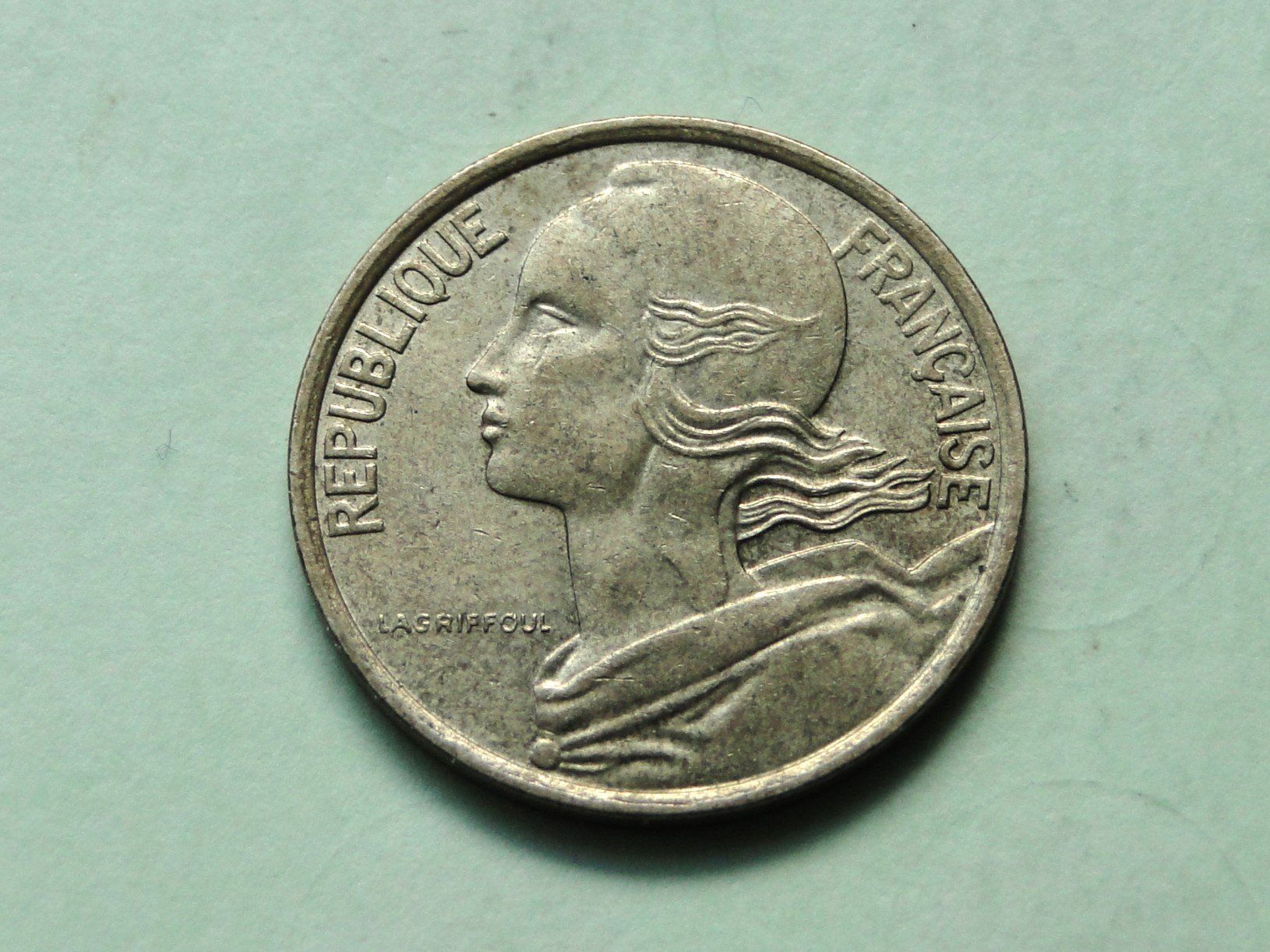 Tutti le monete: 10 centimes France 2000 Marianne – Usato da Killwangen venduto da cyrano56 1