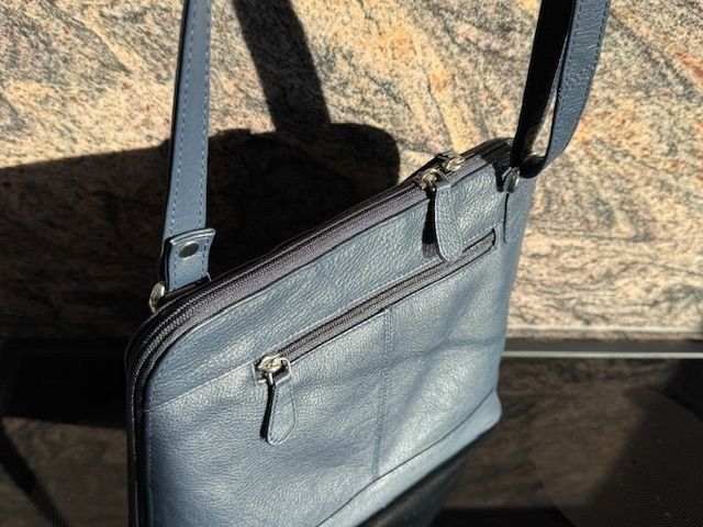 Borse da donna: Handtasche Nika  blau – Nuovo (secondo la descrizione) da Jona venduto da tzhkaka1 3