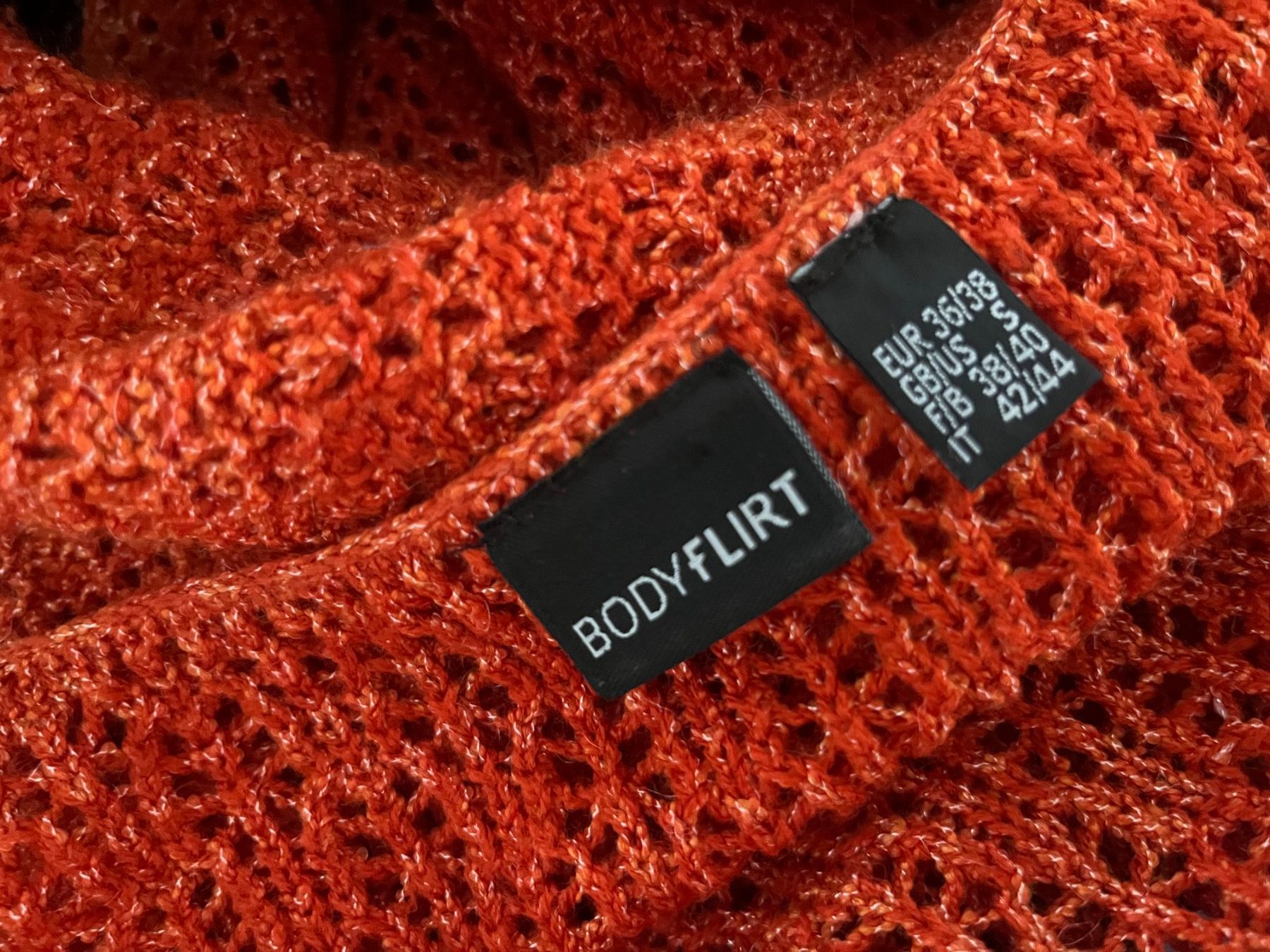 Lotti di vestiti: Ensemble Jupe et gilet Orange – Usato da Seiry venduto da vanille08 5