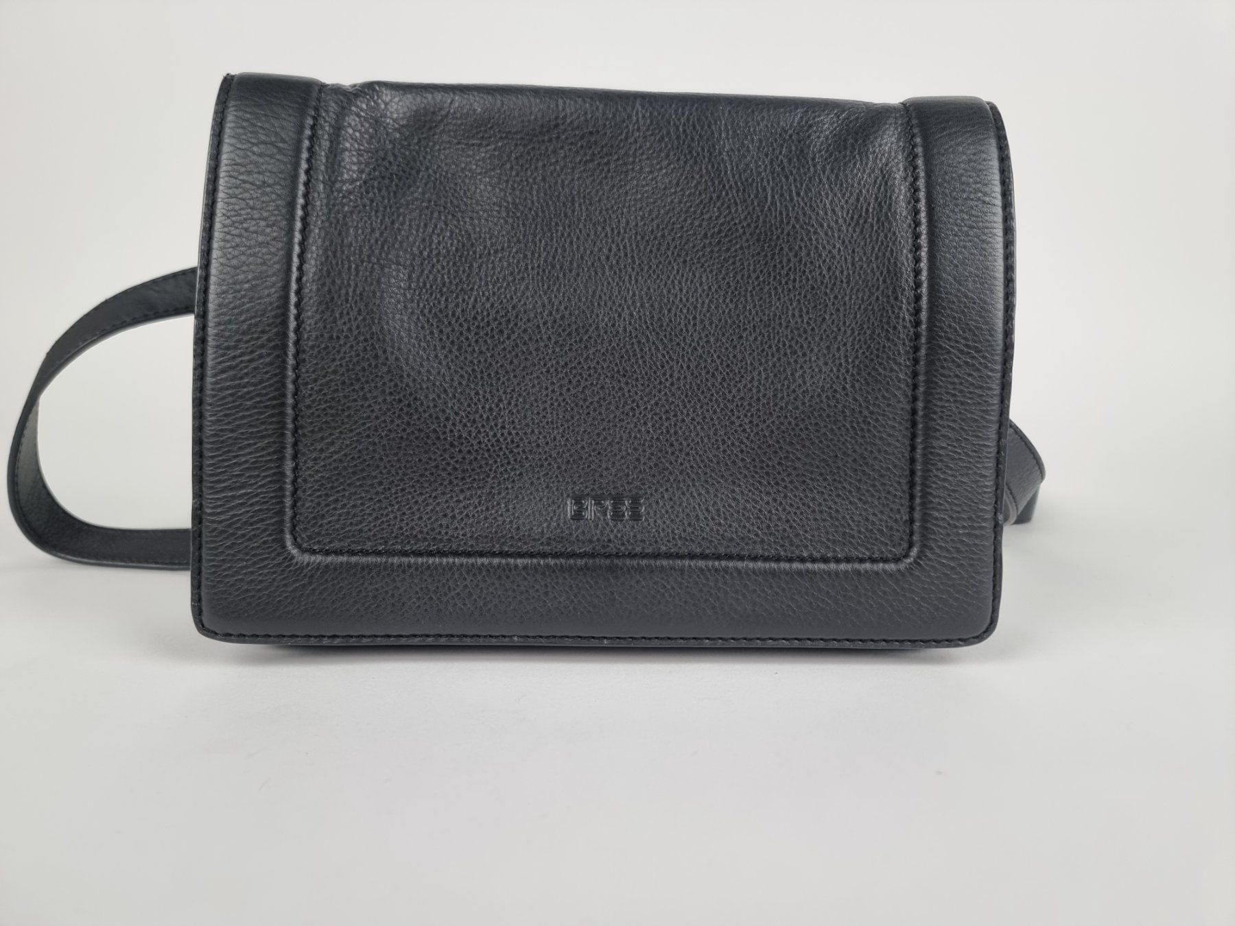 Bree Taschen für Damen: Bree Tasche Schwarz – Gebraucht aus Urtenen-Schönbühl von Restwert_Schoenbuehl