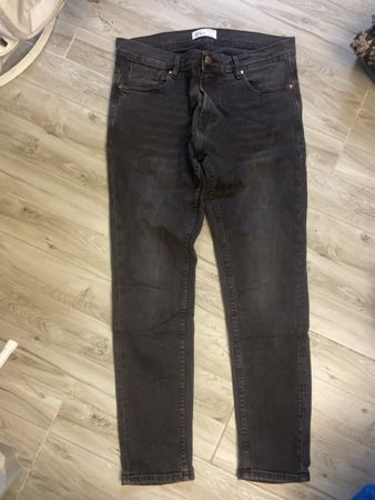 Zara Jeans Herren, Gr. 44/32 Dunkelgrau - ideal für Herbst!
