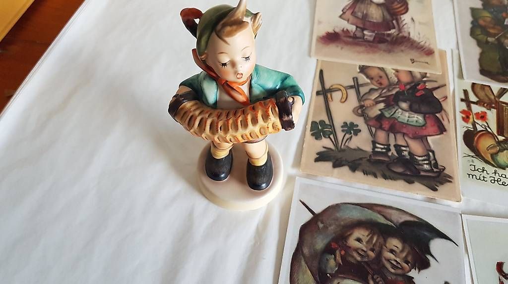 Cartoline postali: 1 Orig. Figur Hummel und 17 Postkarten Hummel. – Usato da Zollikerberg venduto da Inhal 3