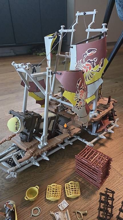 Giocattoli: playmobil novelmore – Usato da Niederwangen BE venduto da Hmela