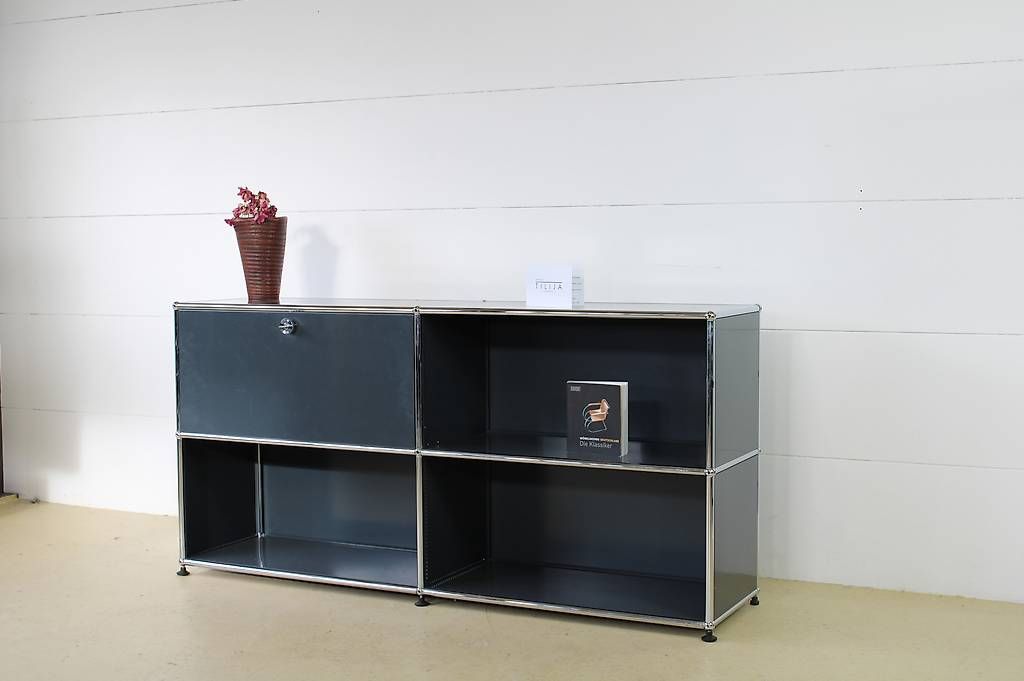 USM Scaffali: USM Sideboard in Anthrazitgrau, neuwertig! – Usato da Meinisberg venduto da atelier_TILIJA
