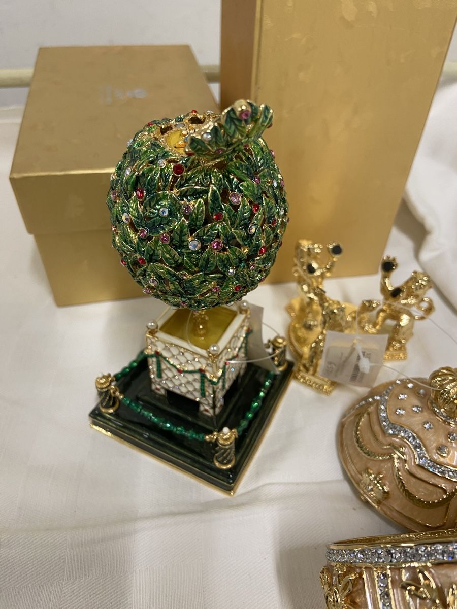 Tutte le decorazioni: Dekorative Fabergé-Eier mit Boxen 2 Stk. – Usato da Dietikon venduto da brocki-eyra 4