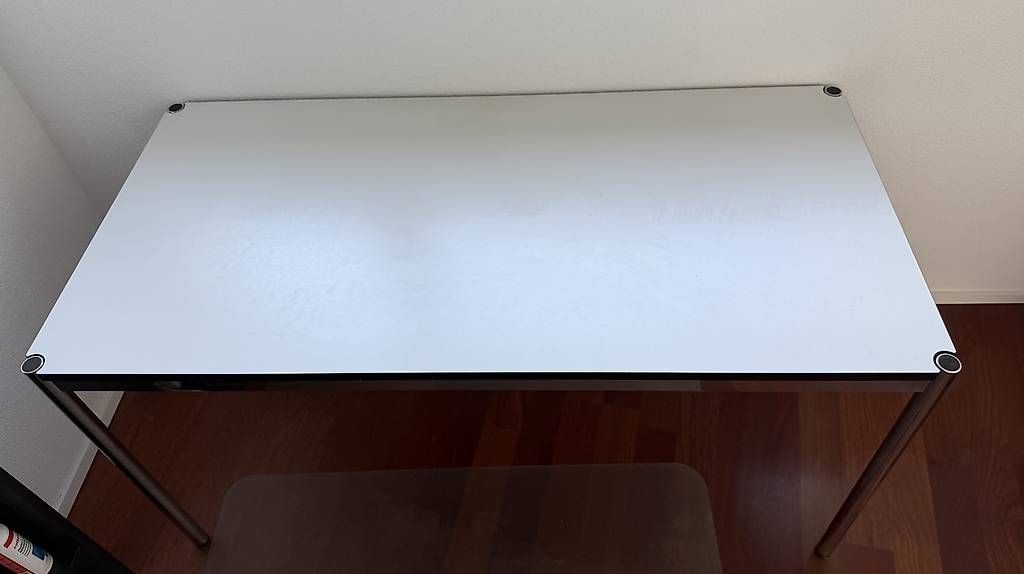Scrivanie: Bureau professionnel  – Usato da Sion venduto da Bubbach 2