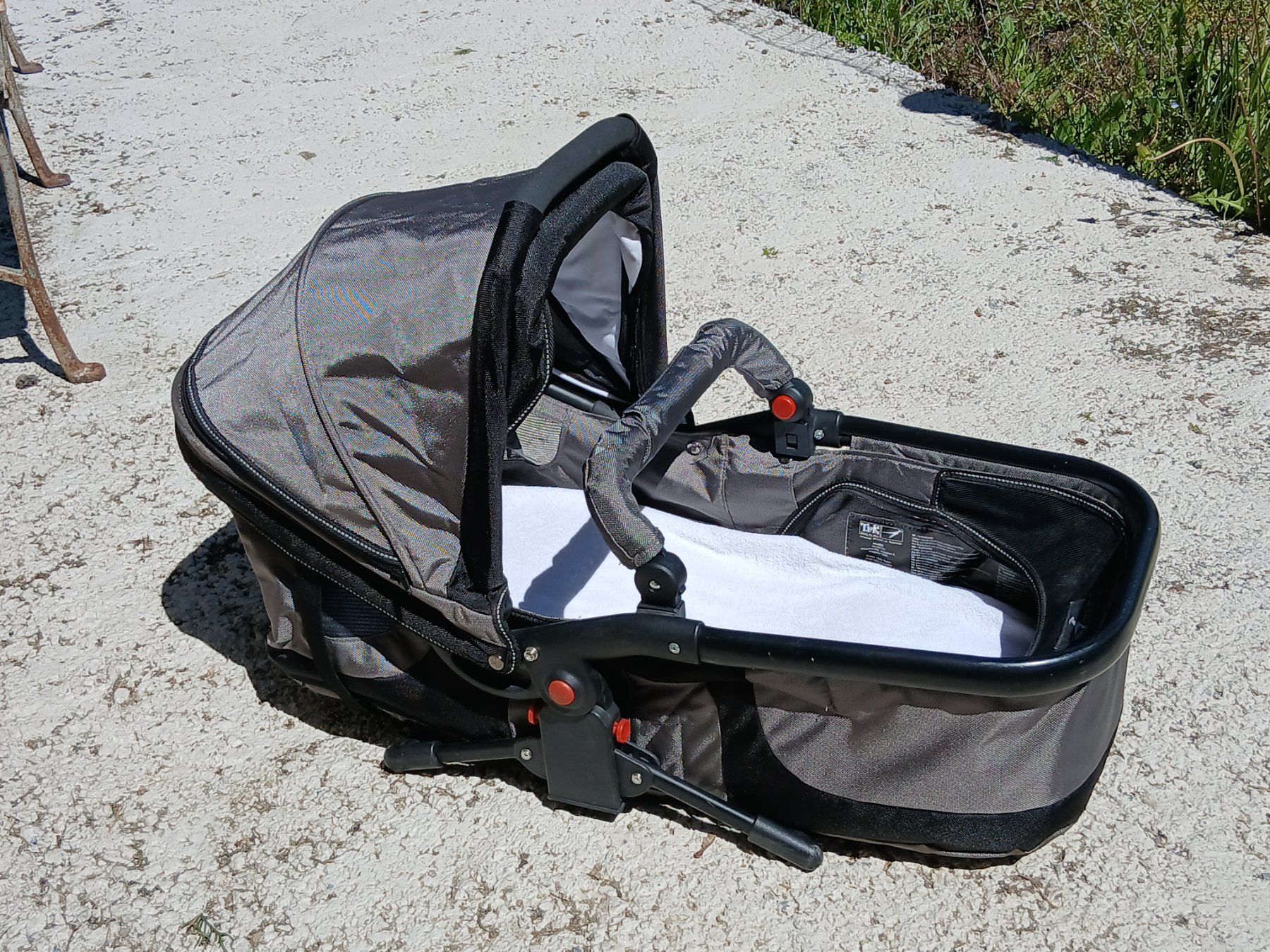 Tfk Carrozzine: Multi X Babywanne TFK – Usato da Steg im Tösstal venduto da furiandi96 2