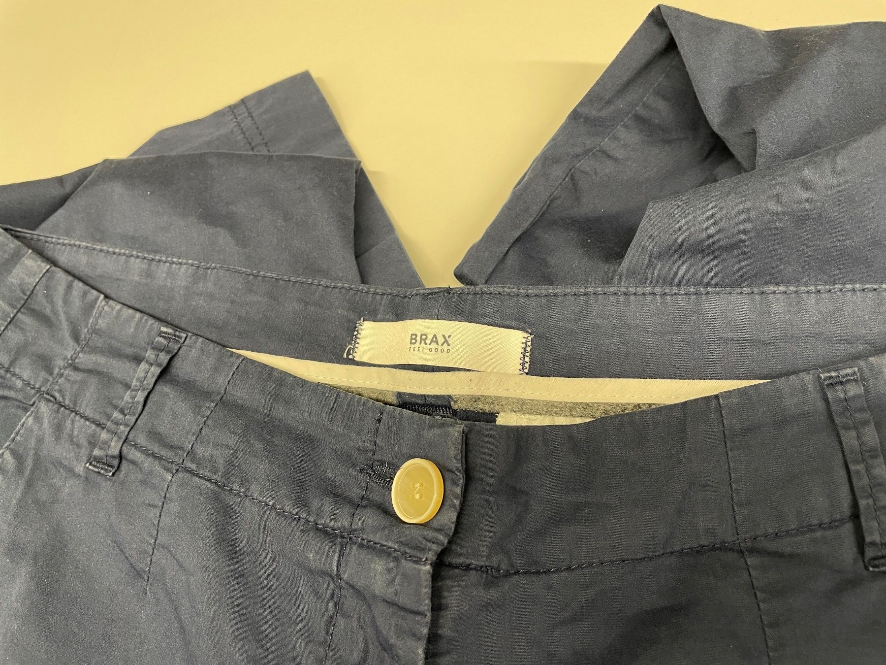 Brax Pantaloni: BRAX pantalon marine 38 – Usato da Lausanne venduto da PlusValue_Lausanne 4