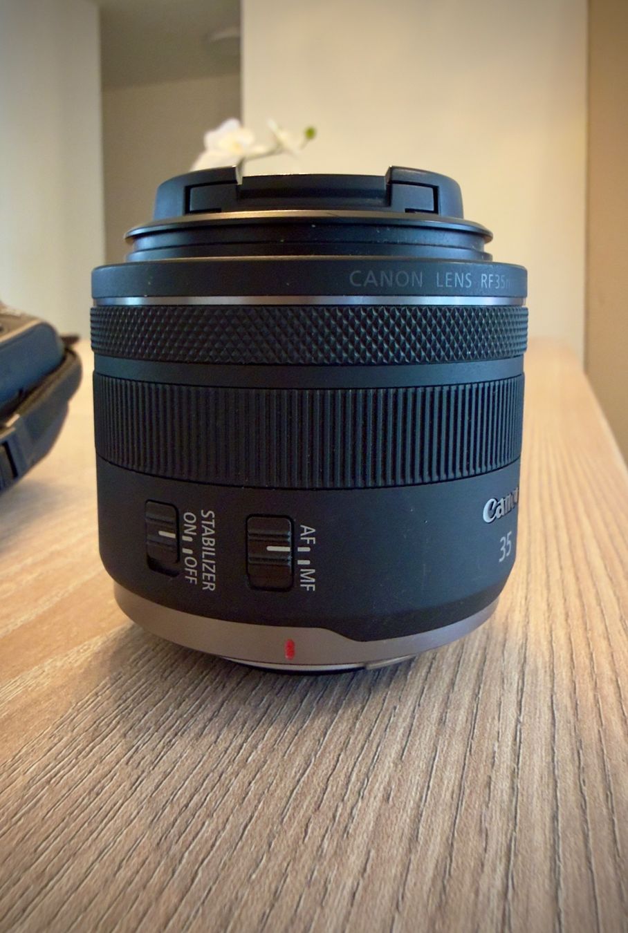 Canon Fotocamera: Canon EOS R6 Mirrorless+RF 35 Macro – Usato da Rheinfelden venduto da gir_8jfm 4