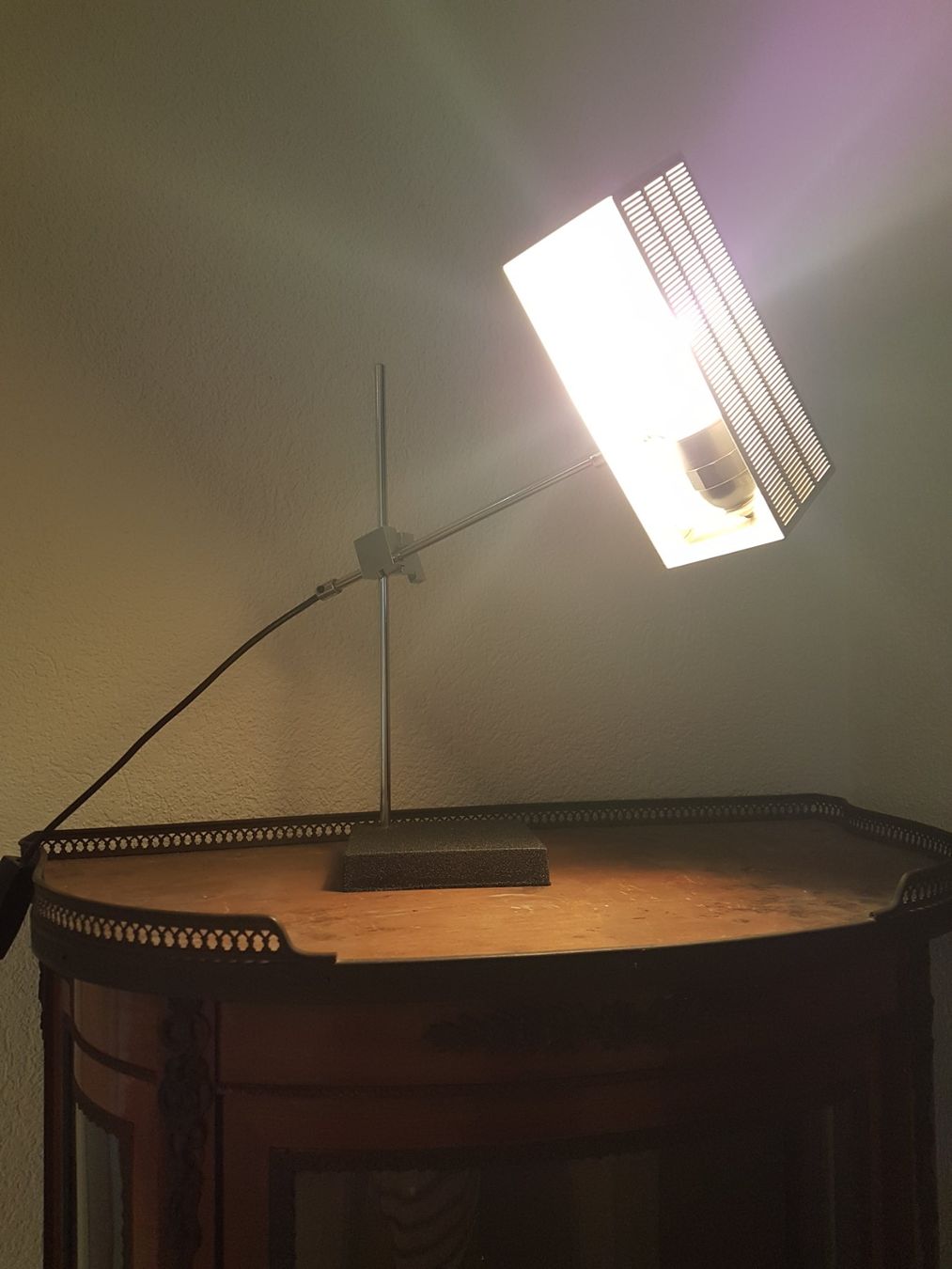 Lampade: M. Bietenholz Schreibtischlampe Cube Modern – Usato da Wallisellen venduto da Swissline11 2