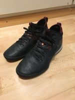 Turnschuhe / Fussballschuhe Gr. 40