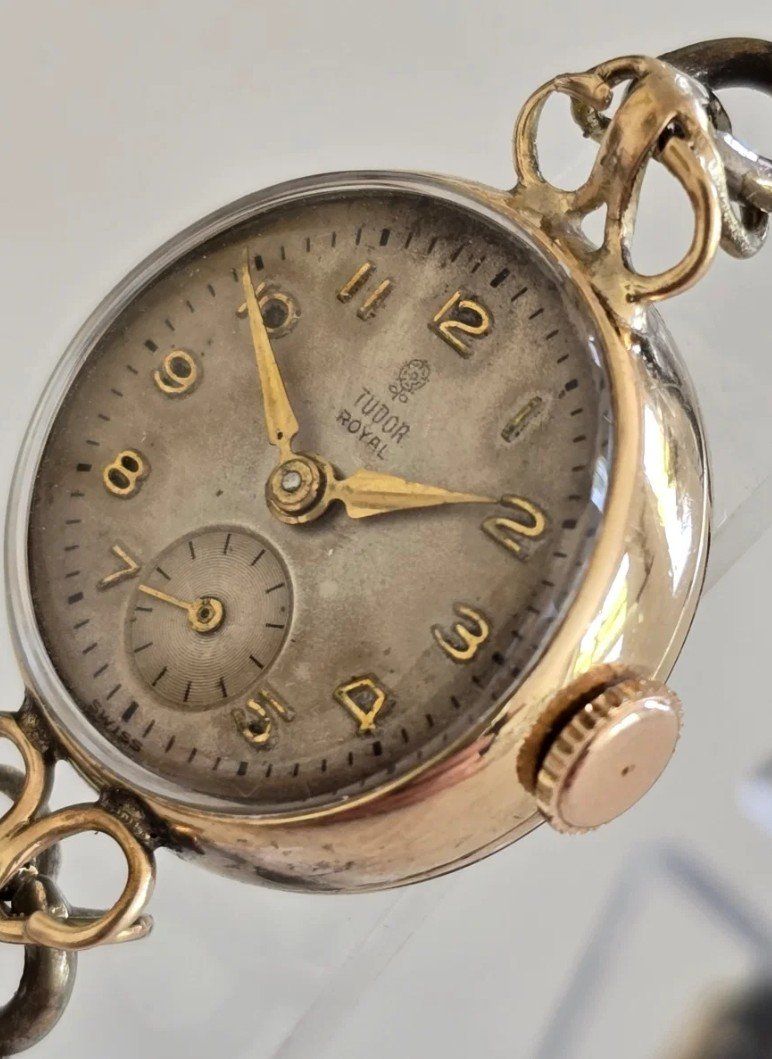 Longines Montres: Tudor royal vintage or 9ct – D'occasion à Yverdon les bains par aaa_w998 2