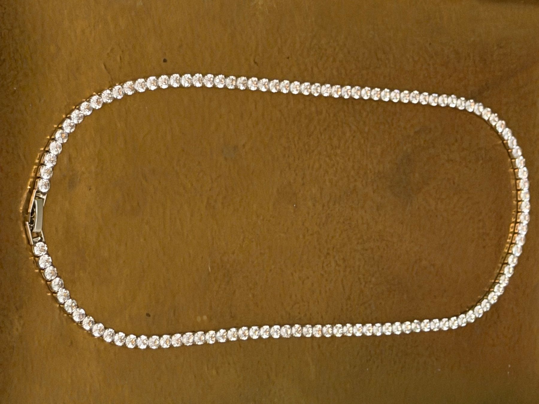 Catenine: Luxuriöses Necklace – Nuovo (secondo la descrizione) da Schaffhausen venduto da mba_d9m2 3
