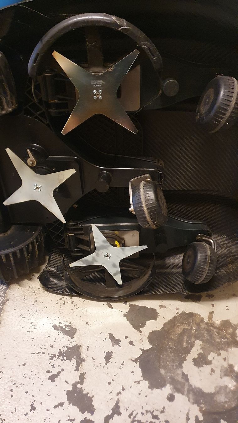Ambrogio Rasenmäher: Rasenroboter Ambrogio – Gebraucht aus Maienfeld von RobofixAG 2