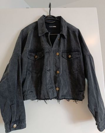 Jeansjacke schwarz Gr. M FASHIONNOVA
