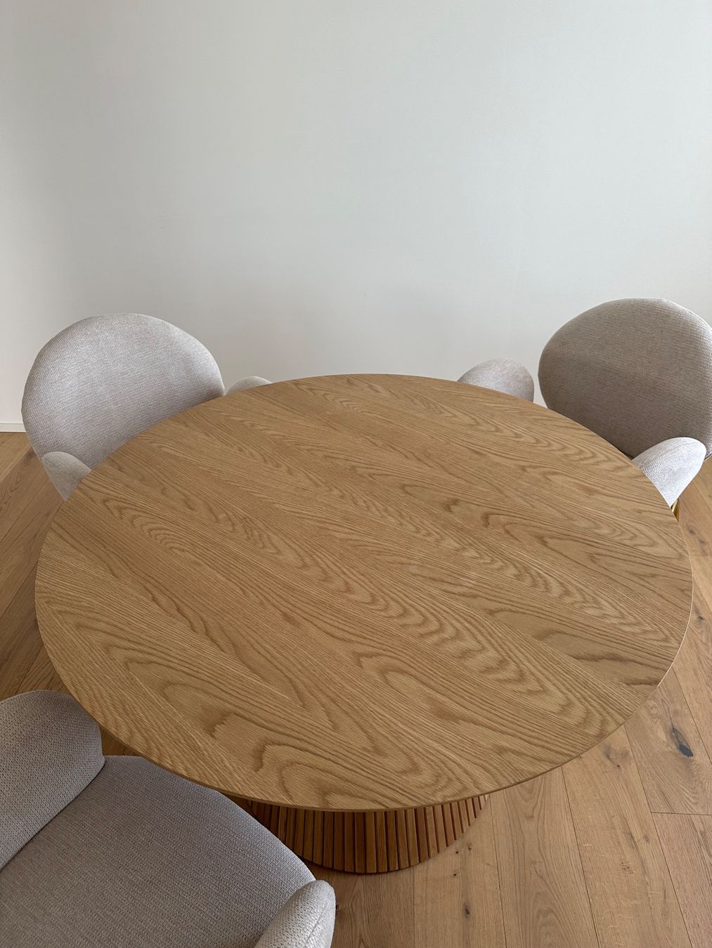 Tische: Esstisch 120cm – Gebraucht aus Zürich von helemilo 1