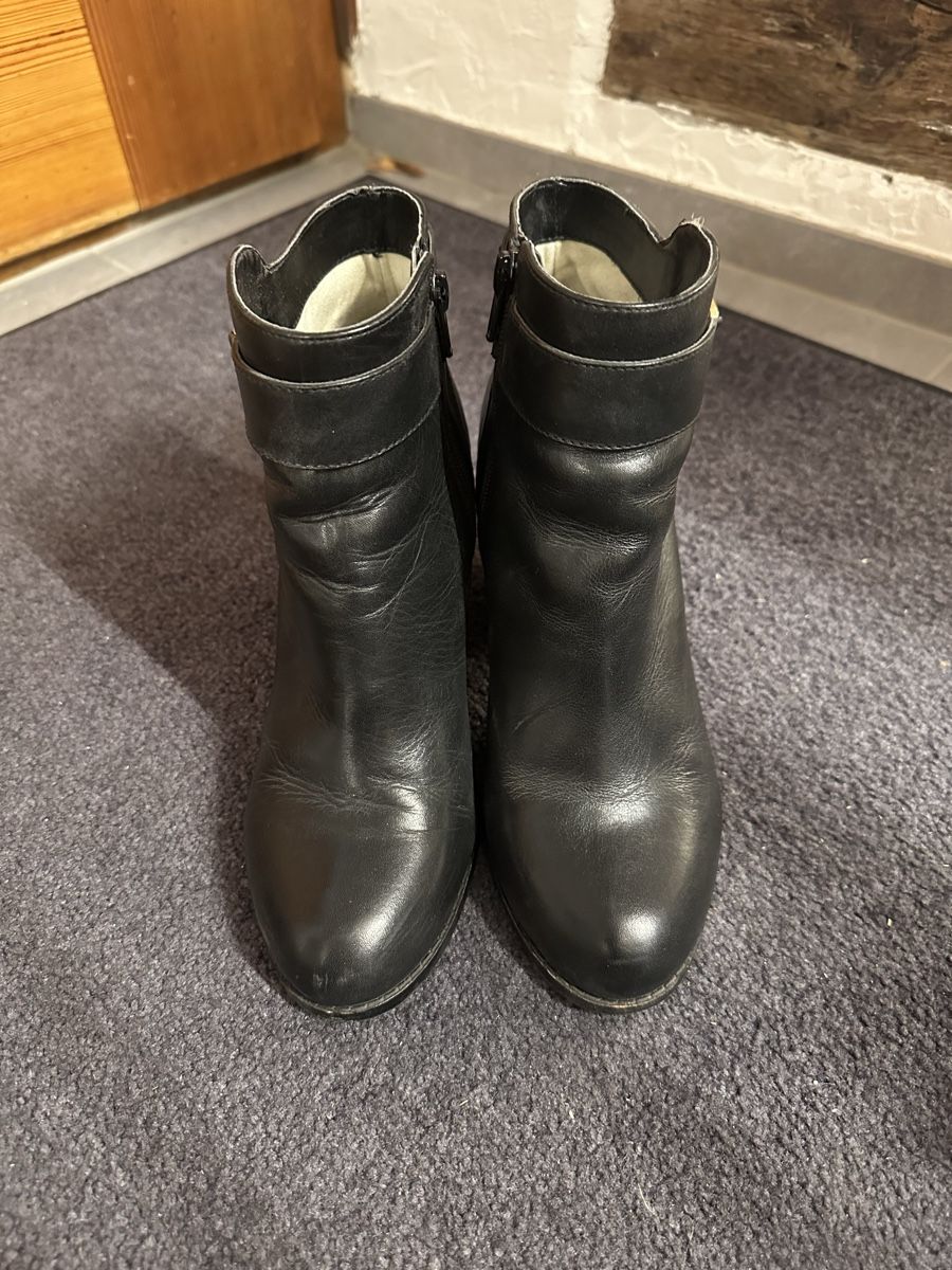 Buffalo Scarpe da donna: Buffalo Absatzstiefel – Nuovo (secondo la descrizione) da Niederhasli venduto da JOE92 1