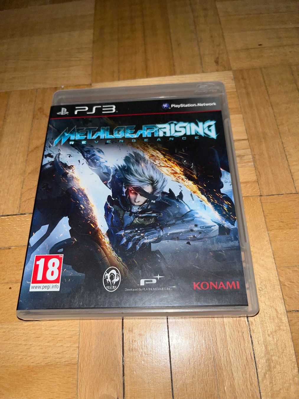 Jeux: Metal Gear Rising – D'occasion à Basel par Ruemli17