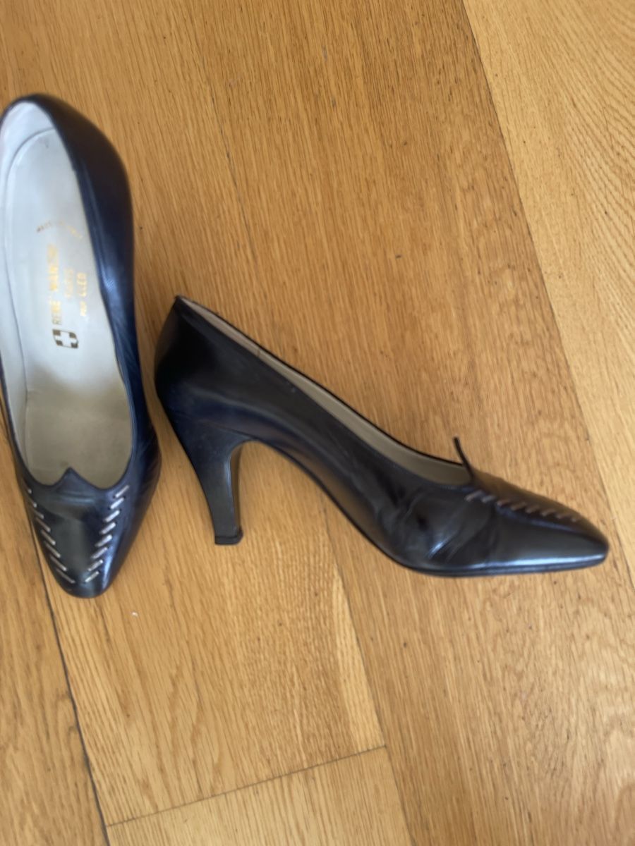 Scarpe da donna: Escarpins René Mancini pour Cleo – Usato da Penthalaz venduto da Timone 1