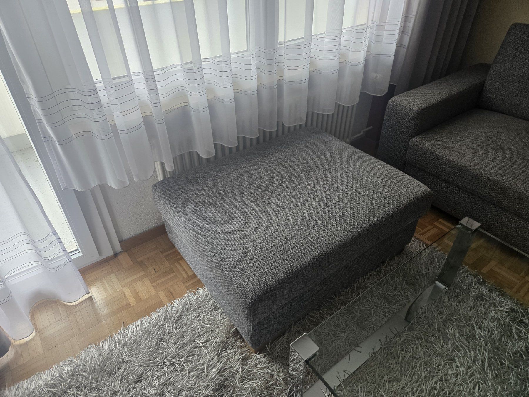 Sofas: Sofas mit Hocker grau guter Zustand – D'occasion à Münchwilen TG par Rick980 2