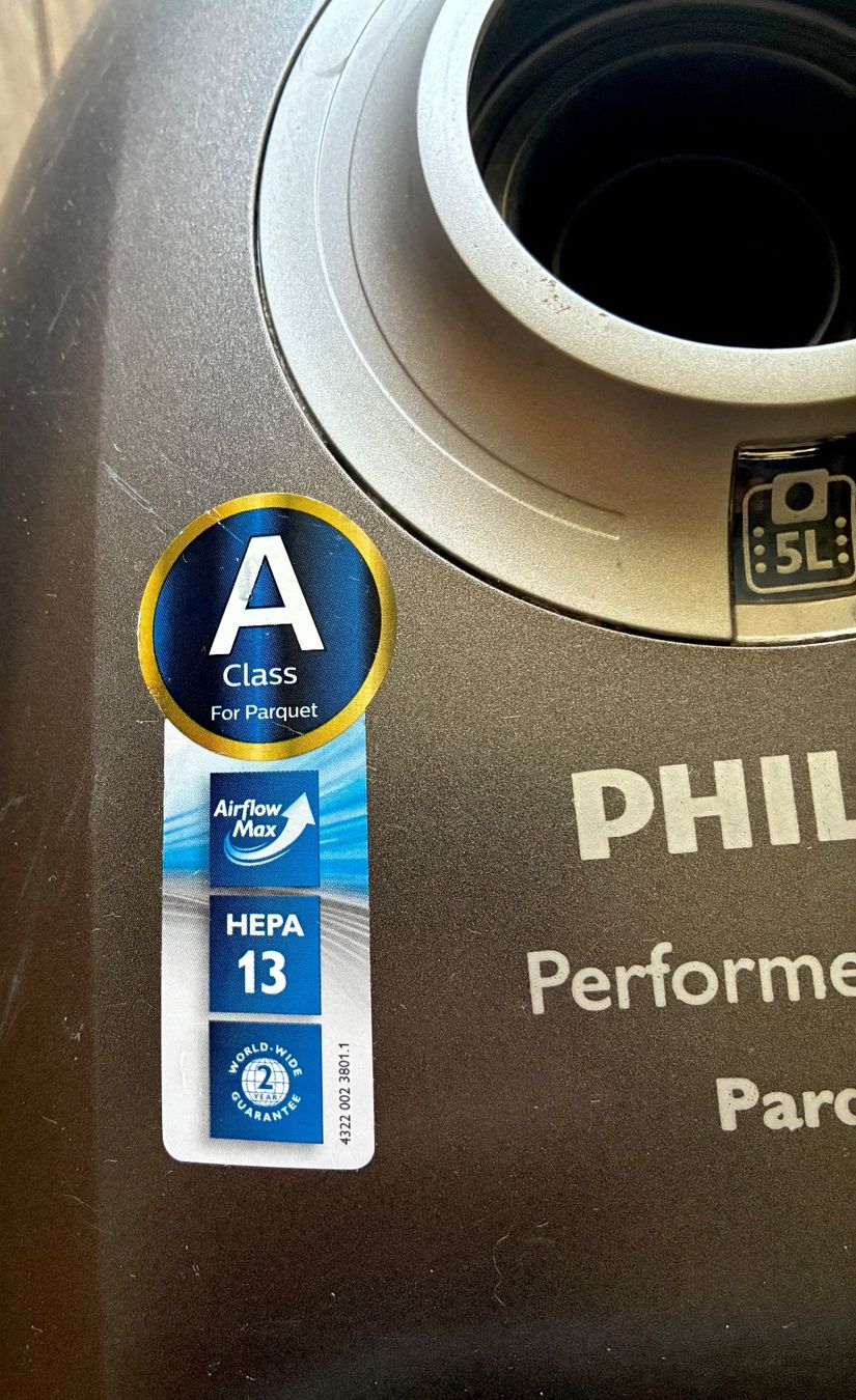 Philips Aspirapolveri & Accessori: Philips Performer Expert Staubsauger - gebraucht – Usato da Dietlikon venduto da koala-73 2