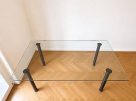 Grosser Glastisch 180 × 85 cm  stabil und gepflegt