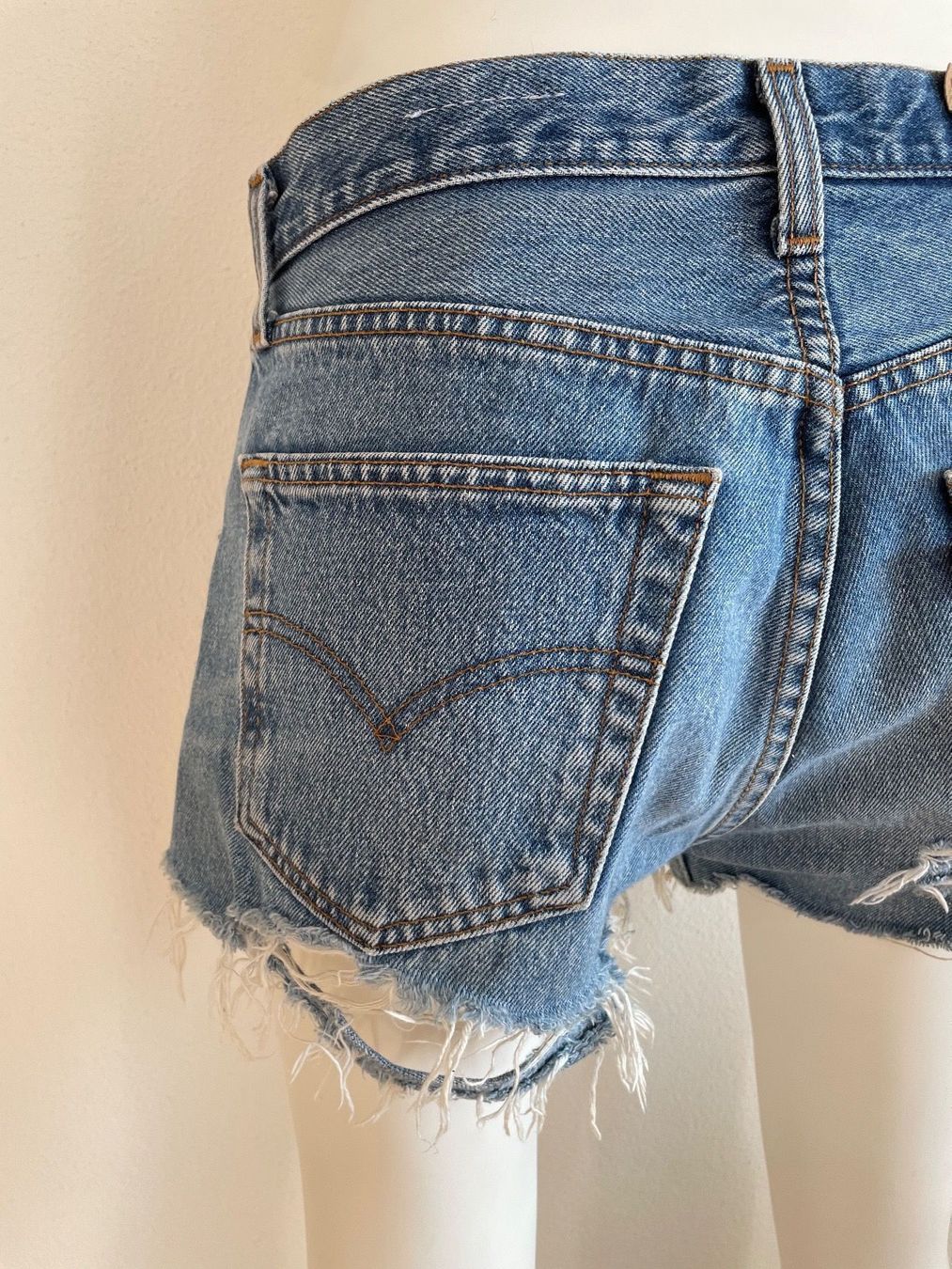 Levi's Hosen: Levis Shorts – Neu (gemäss Beschreibung) aus Winterthur von 19.19 2