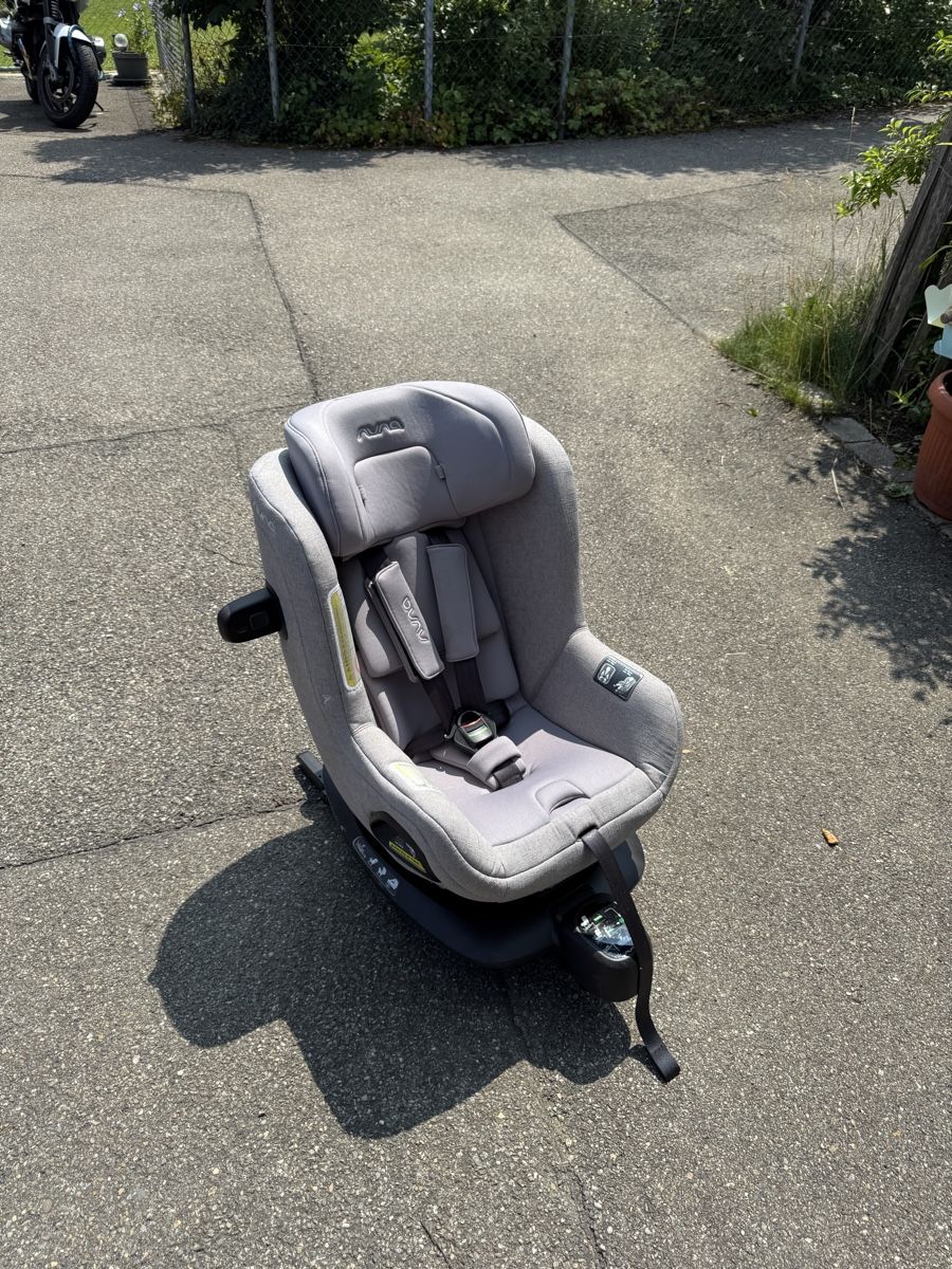 Nuna Auto-Kindersitze: Nuna TODL next Kindersitz Grau mit Base next Isofix – Gebraucht aus Benglen von Osi123