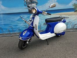 Roller blauweiss wenige Kilometer 51 Kilometer