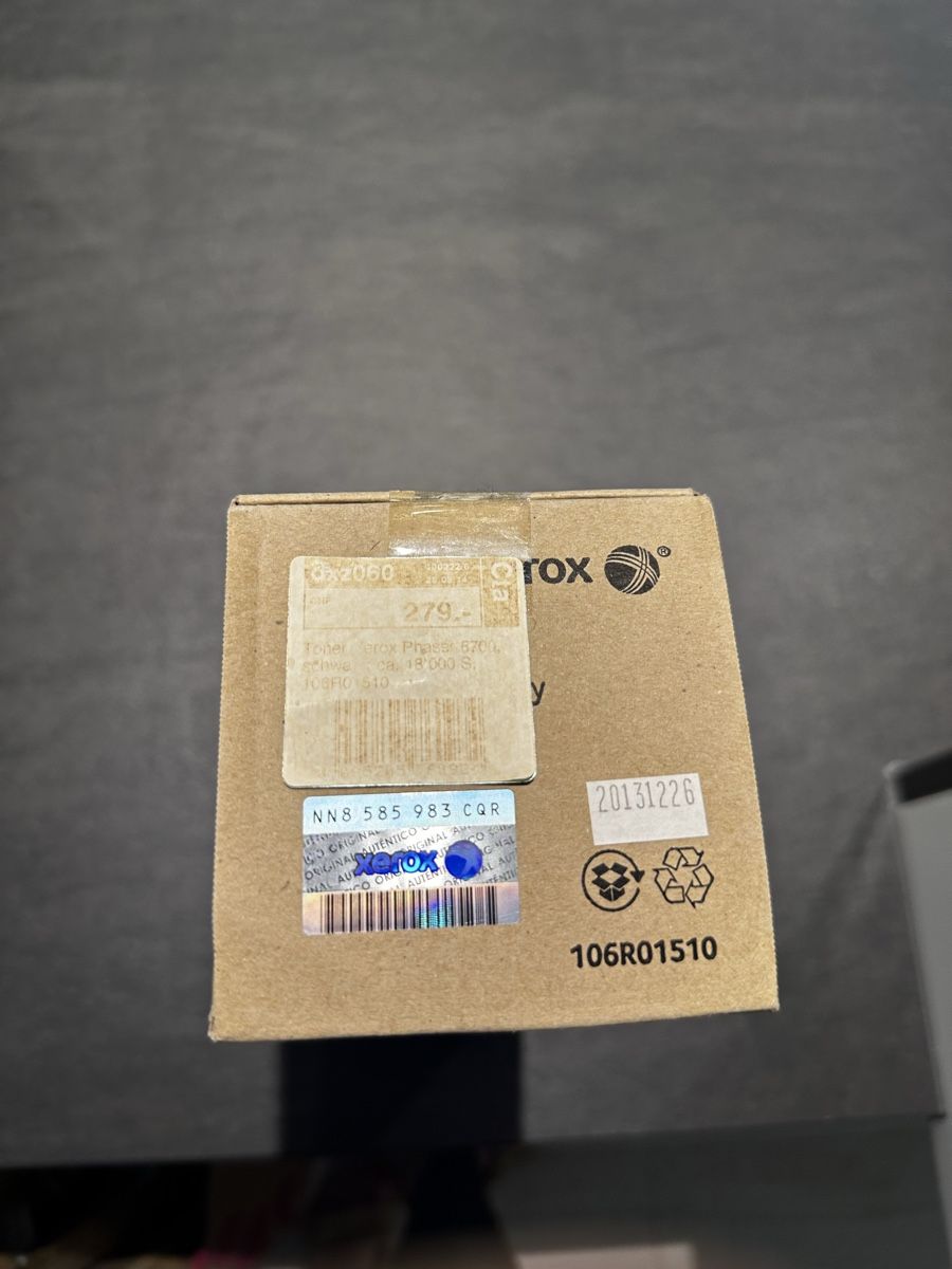 Xerox Cartucce per stampanti & toner: Xerox Phaser 6700 Toner, yellow,Originalverpackt – Nuovo e nell'imballaggio originale da Eglisau venduto da Brewster1 4