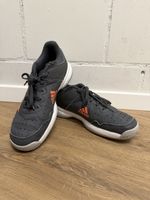 Adidas Sportschuhe grau Grösse 39 1/3 gebrauchter Zustand