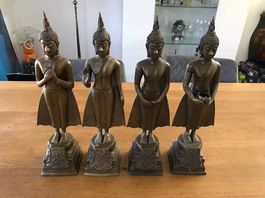 4 Grosse Buddha Statuen